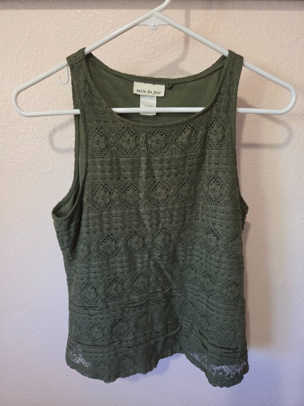 belle du jour Green Lace Top